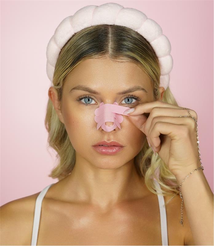 2. Place each of the 3 shorter strips across the bridge.